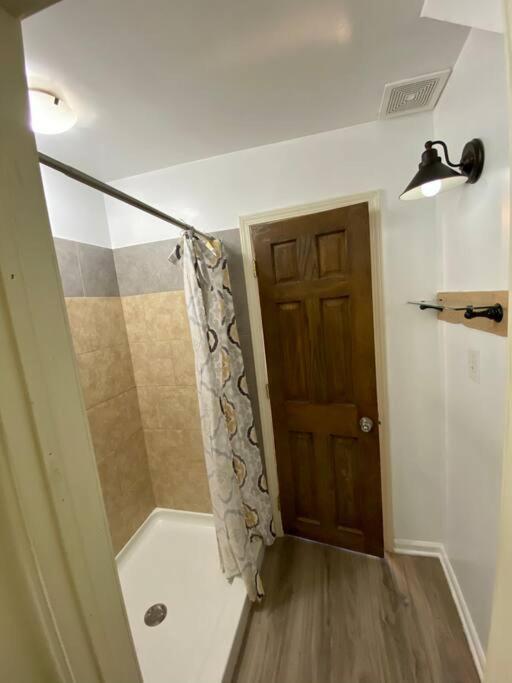 שיקגו The Red Line Apartments מראה חיצוני תמונה